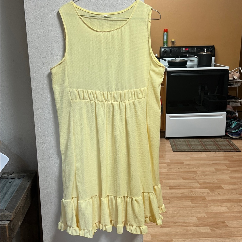 Yellow spring/summer dress, XL. New